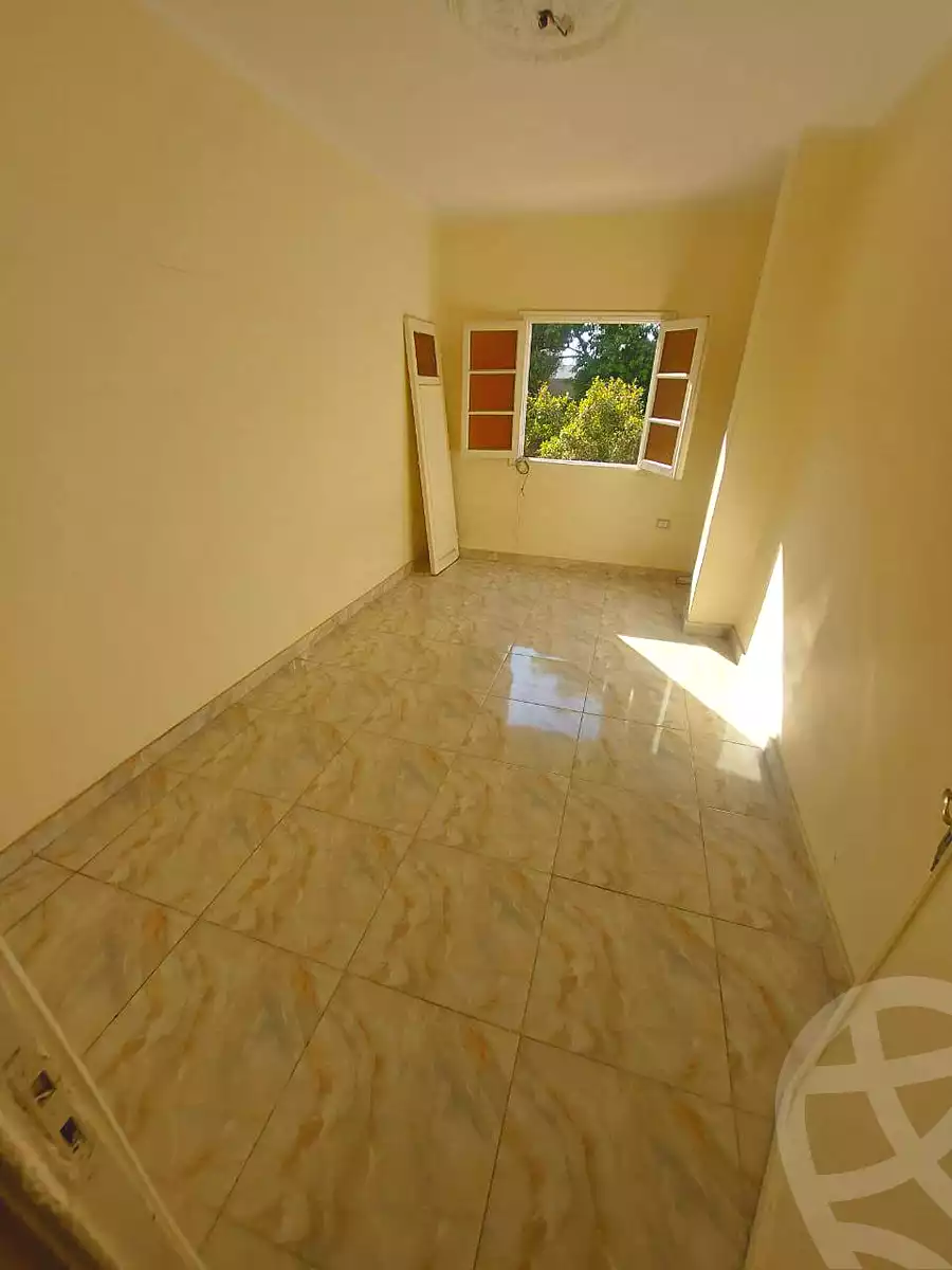 https://aqarmap.com.eg/en/listing/6494039-for-sale-cairo-helwan-helwan-el-sharkeya-ryad-pasha-st