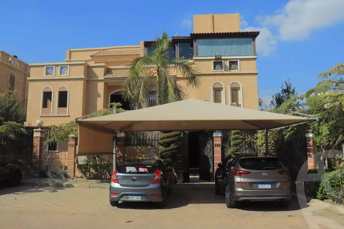 https://aqarmap.com.eg/en/listing/6496336-for-sale-cairo-el-sheikh-zayed-city-compounds-continental-gardens