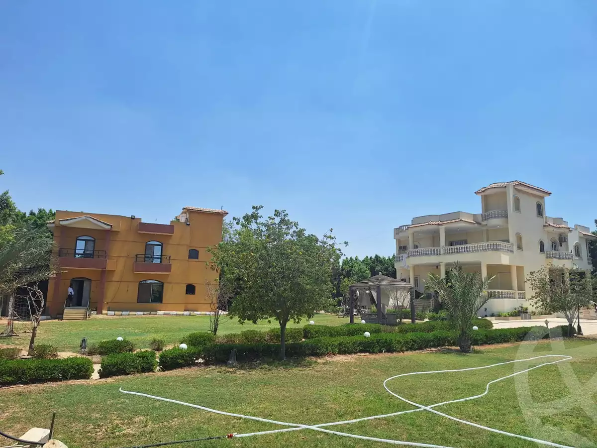 https://aqarmap.com.eg/en/listing/6497137-for-sale-cairo-el-sheikh-zayed-city-lshykh-zyd-ljdyd-el-reef-el-oroby