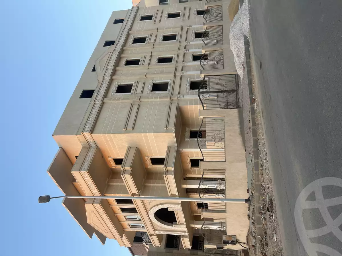 https://aqarmap.com.eg/en/listing/6497240-for-sale-cairo-new-cairo-el-kornfol-el-kornfol-1