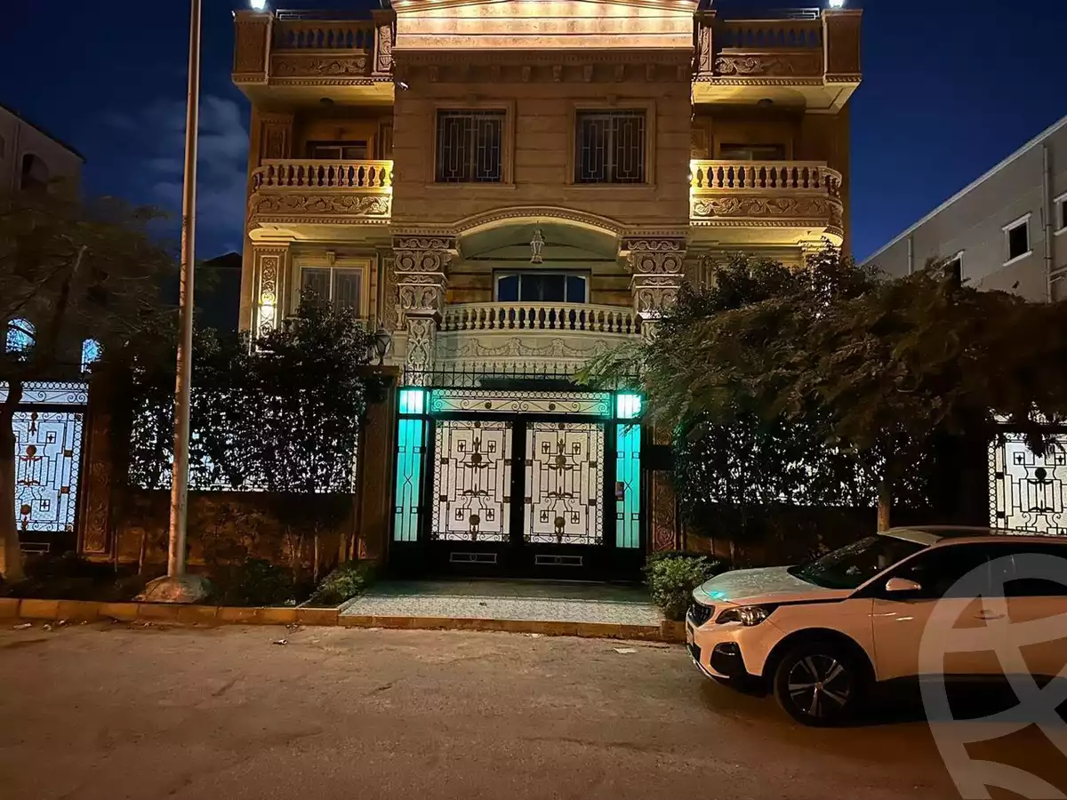 https://aqarmap.com.eg/ar/listing/6500505-for-sale-cairo-el-sheikh-zayed-city-el-hay-elsabeaa-lbstn