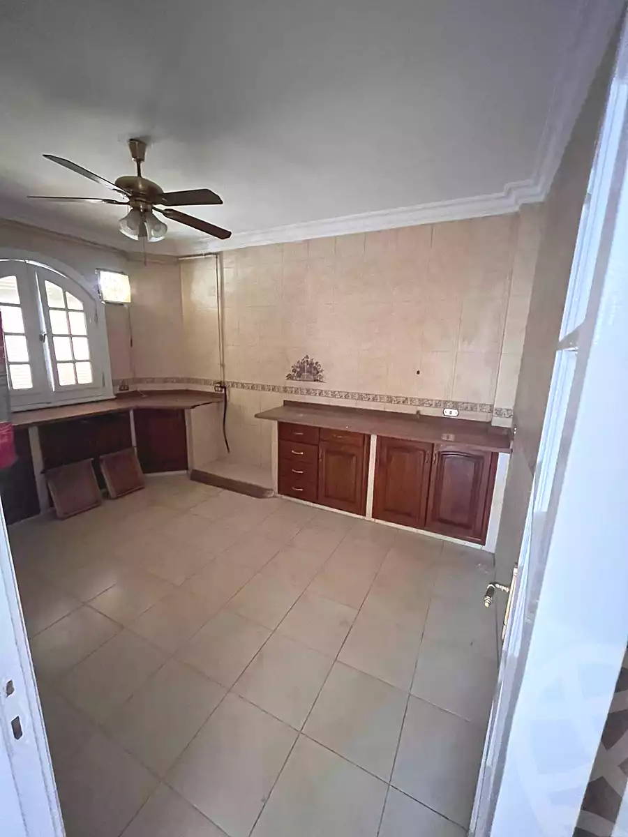 https://aqarmap.com.eg/en/listing/6502858-for-rent-cairo-new-cairo-el-ahyaa-first-neighborhood-street-1
