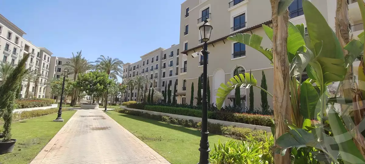 https://aqarmap.com.eg/en/listing/6502950-for-sale-cairo-el-sheikh-zayed-city-compounds-kmbwnd-fyldj-wyst-dr-llttwyr