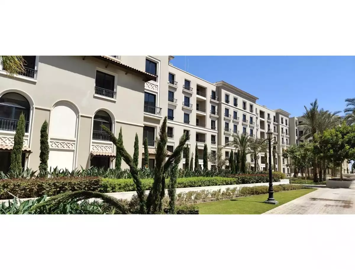 https://aqarmap.com.eg/en/listing/6503459-for-sale-cairo-el-sheikh-zayed-city-compounds-kmbwnd-fyldj-wyst-dr-llttwyr