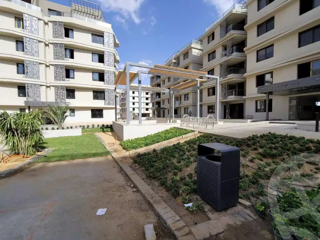 https://aqarmap.com.eg/en/listing/6505857-for-sale-cairo-6th-of-october-hadaeq-october-kmbwnd-fy-hdyq-ktwbr-badya-compound-palm-hills