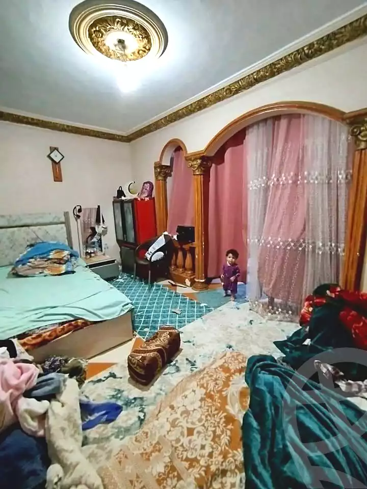 https://aqarmap.com.eg/ar/listing/6507105-for-sale-alexandria-l-jmy-lbytsh-mahmoud-awad-st
