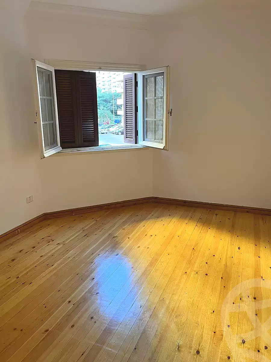 https://aqarmap.com.eg/ar/listing/6508139-for-sale-alexandria-smouha