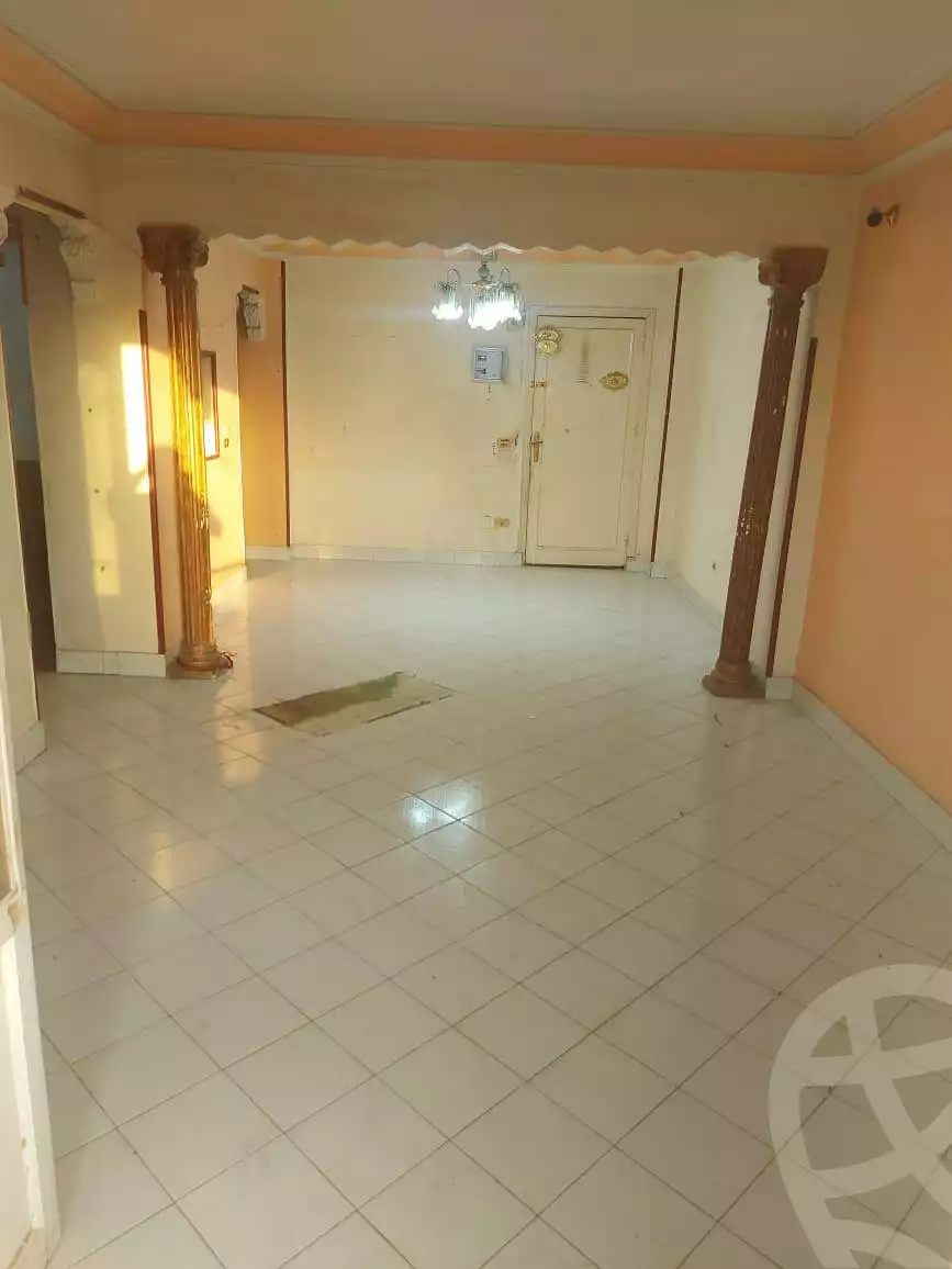 https://aqarmap.com.eg/en/listing/6509914-for-sale-cairo-helwan-madinet-el-moazafeen