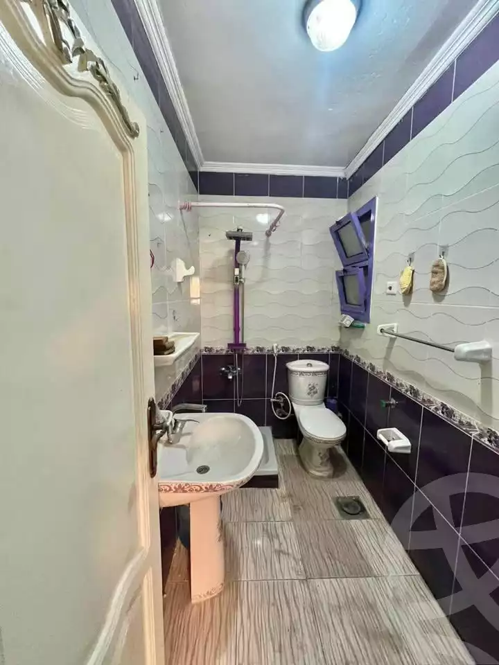 https://aqarmap.com.eg/ar/listing/6512309-for-sale-alexandria-l-jmy-lbytsh-al-aeda-al-kadema-st