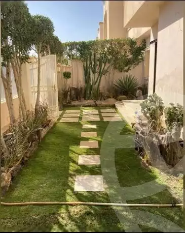 https://aqarmap.com.eg/en/listing/6515231-for-sale-cairo-el-sheikh-zayed-city-compounds-greens
