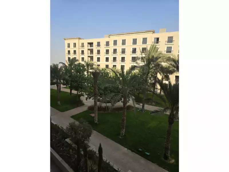 https://aqarmap.com.eg/en/listing/6517806-for-sale-cairo-el-sheikh-zayed-city-compounds-kmbwnd-fyldj-wyst-dr-llttwyr