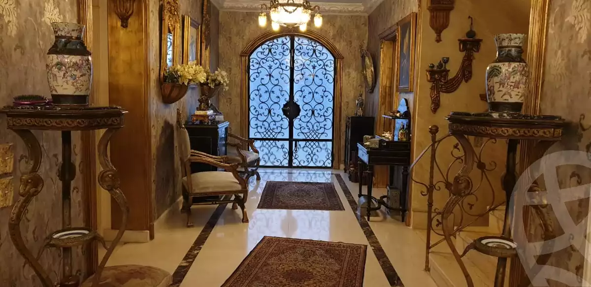 https://aqarmap.com.eg/en/listing/6519006-for-sale-cairo-el-sheikh-zayed-city-compounds-moon-land