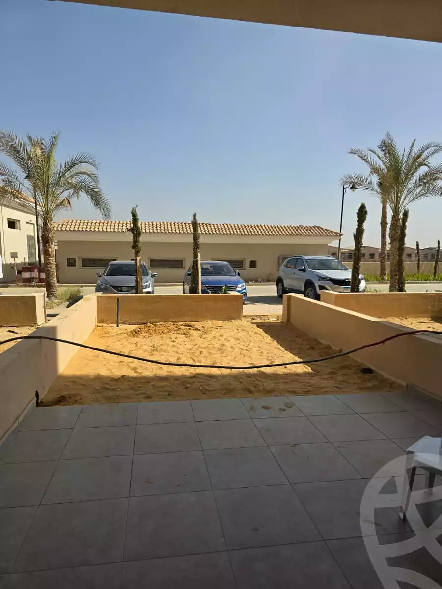 https://aqarmap.com.eg/en/listing/6519240-for-sale-cairo-el-sheikh-zayed-city-compounds-kmbwnd-fyldj-wyst-dr-llttwyr