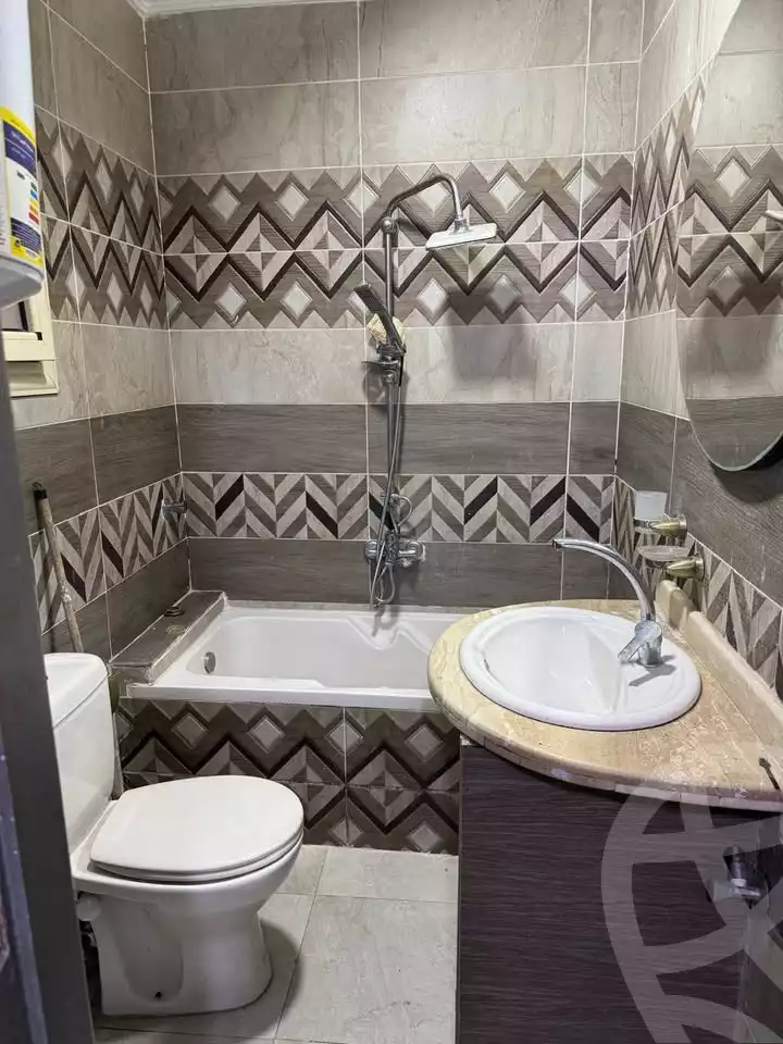 https://aqarmap.com.eg/ar/listing/6520892-for-sale-alexandria-l-jmy-lbytsh-shahr-al-assal-st