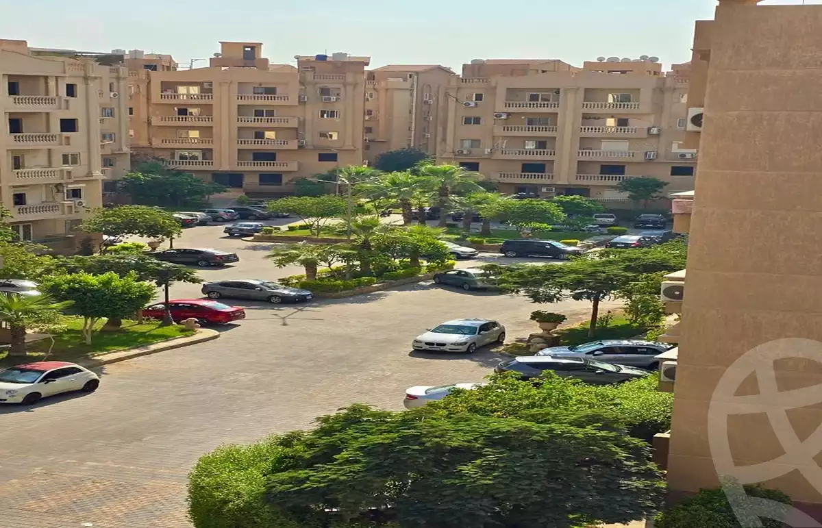 https://aqarmap.com.eg/en/listing/6522987-for-sale-cairo-new-cairo-compounds-el-ashrafia