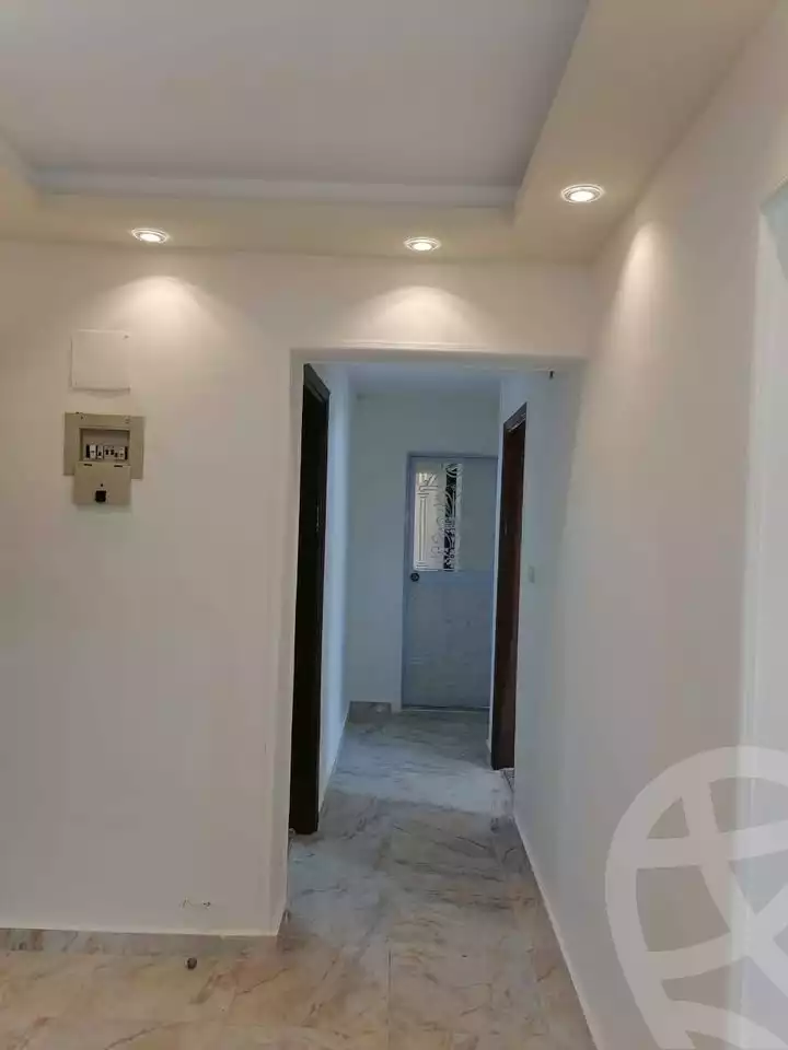 https://aqarmap.com.eg/en/listing/6523915-for-sale-alexandria-el-mandara-nabawy-al-mohandes-st