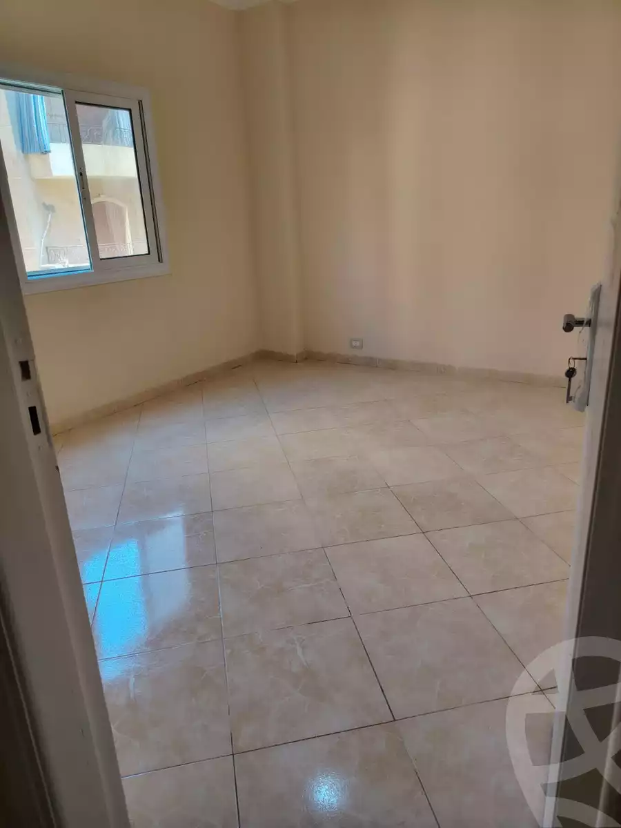 https://aqarmap.com.eg/en/listing/6524691-for-sale-cairo-el-sheikh-zayed-city-el-hay-el-hady-ashaer