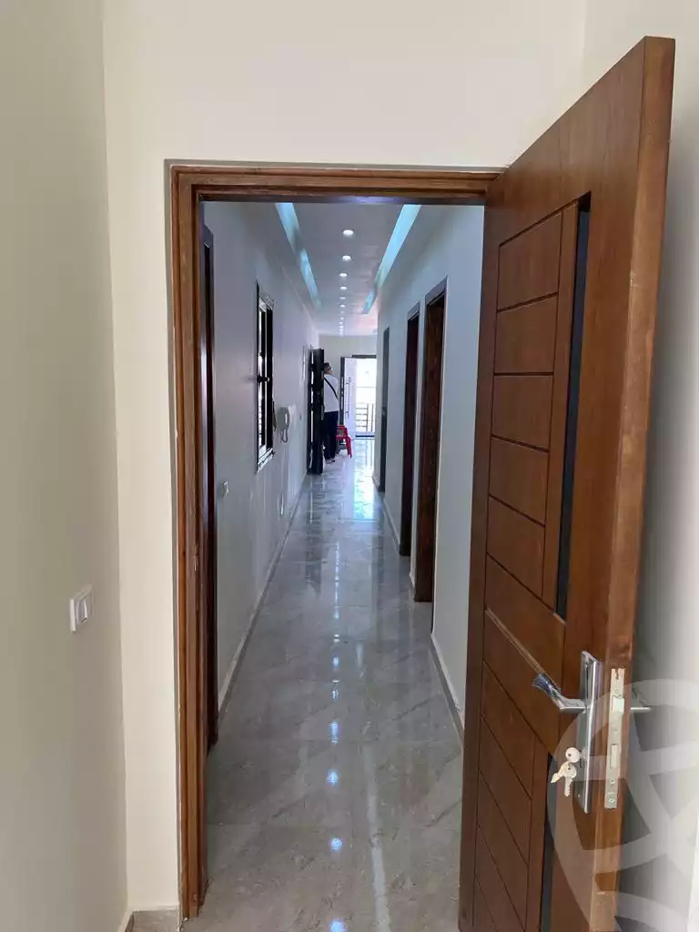 https://aqarmap.com.eg/en/listing/6524888-for-sale-cairo-el-sheikh-zayed-city-el-hay-elsabeaa-lhy-lsb