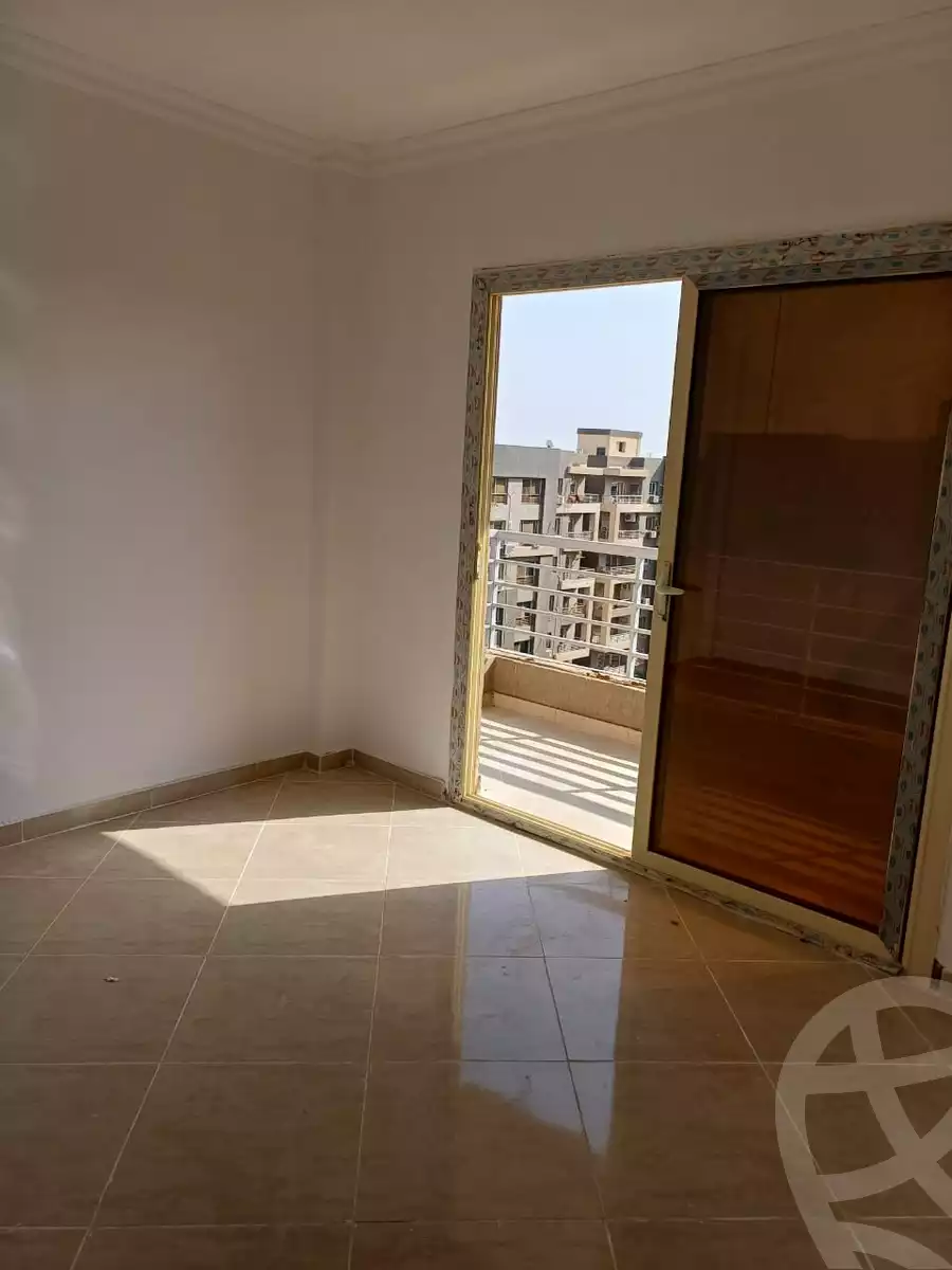 https://aqarmap.com.eg/en/listing/6526074-for-sale-cairo-el-sheikh-zayed-city-compounds-dr-msr