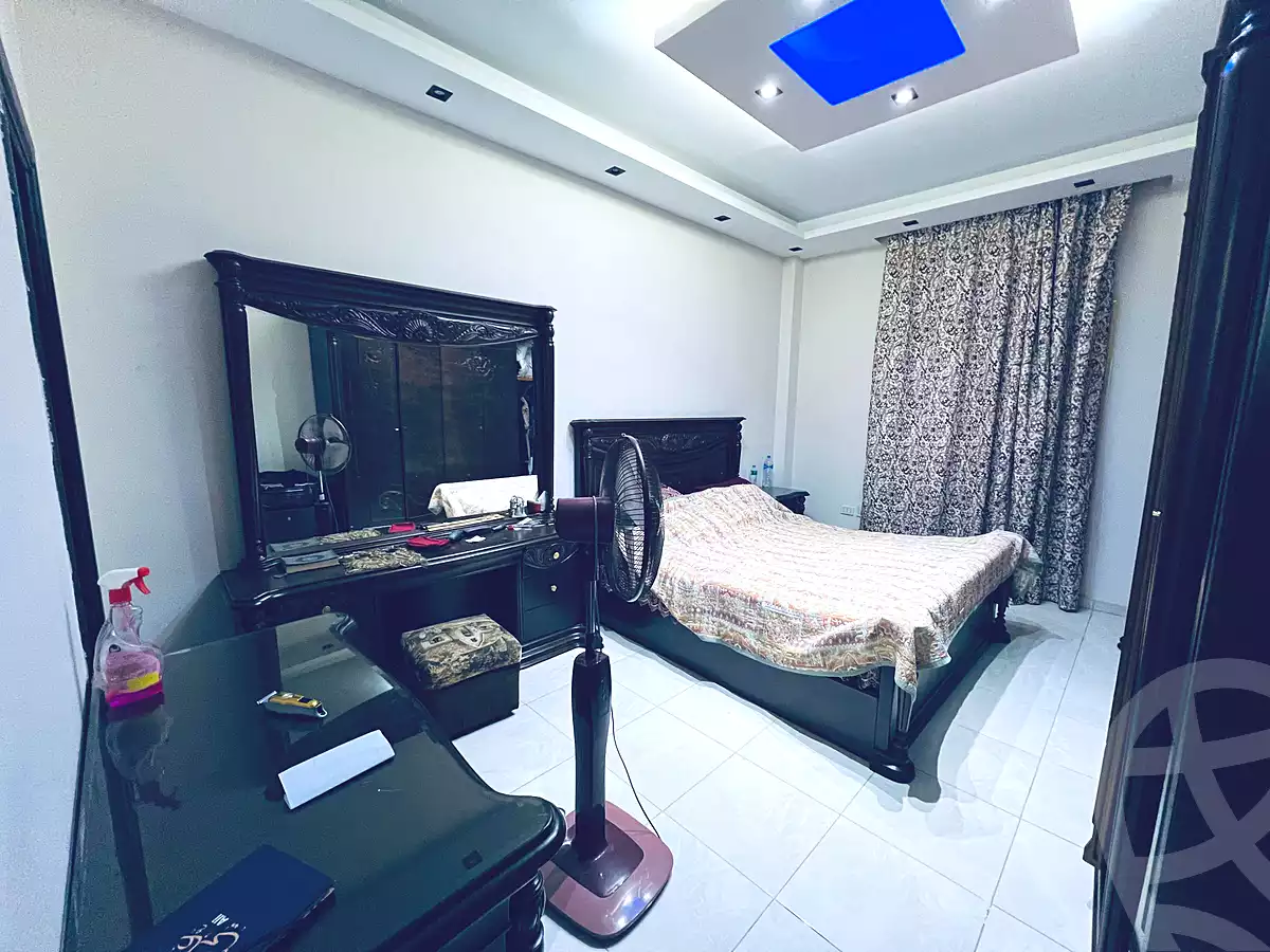https://aqarmap.com.eg/ar/listing/6526009-for-rent-cairo-new-cairo-ganob-el-akadamiya-south-academy-a-zaid-ebn-haretha-st