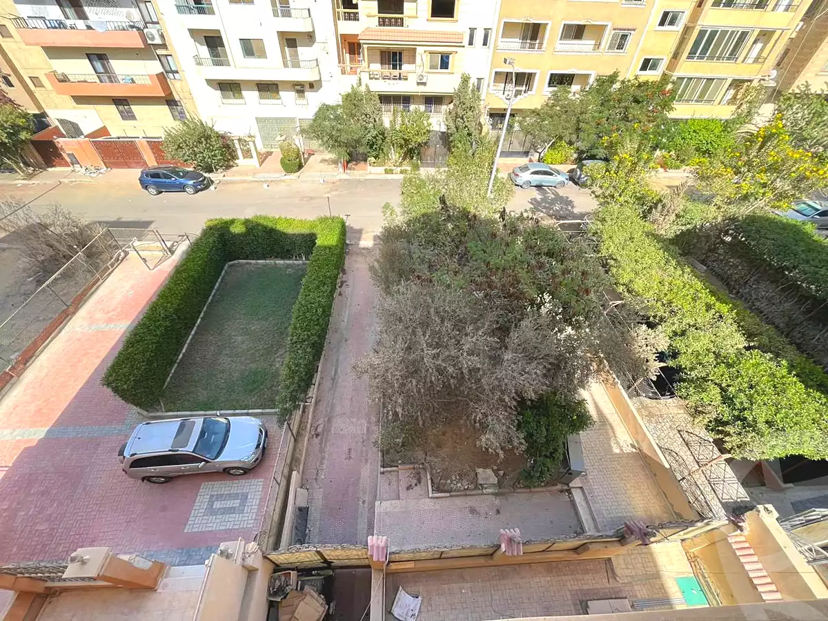 https://aqarmap.com.eg/ar/listing/6526225-for-rent-cairo-6th-of-october-el-ahyaa-neighborhood-4th-neighbourhood-2