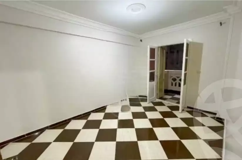 https://aqarmap.com.eg/en/listing/6527430-for-sale-alexandria-el-asafra-salman-el-farsi-st
