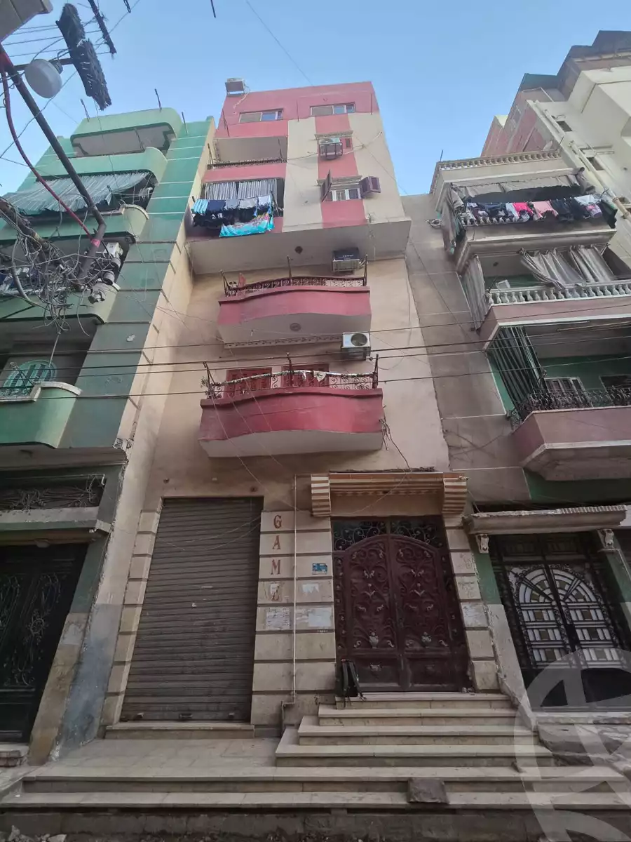 https://aqarmap.com.eg/en/listing/6527844-for-sale-sharqia-zagazig-zagazig-city-el-gaish-st