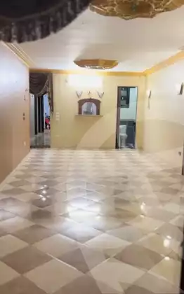 https://aqarmap.com.eg/ar/listing/6528843-for-sale-cairo-faisal-kafr-tohormos-queen-nazli-st