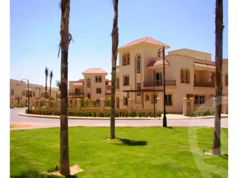 https://aqarmap.com.eg/en/listing/6530222-for-sale-cairo-el-sheikh-zayed-city-compounds-greens