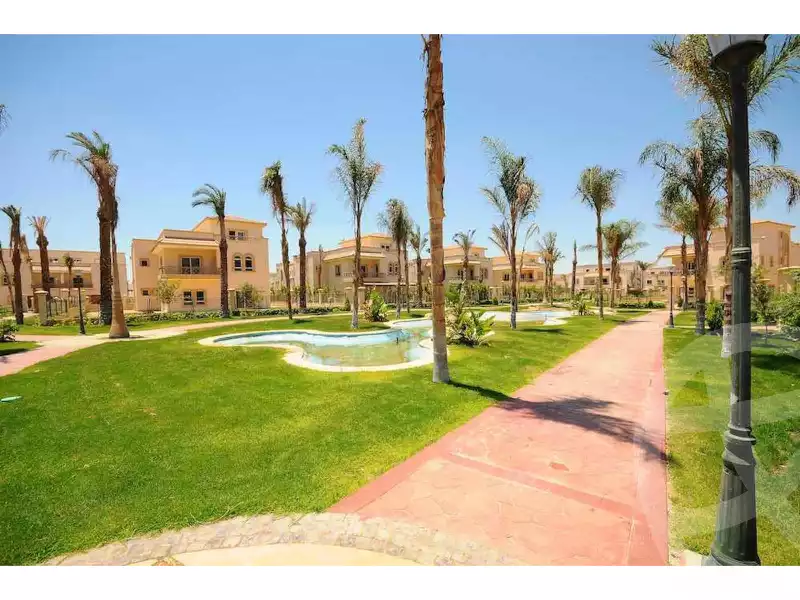 https://aqarmap.com.eg/en/listing/6530222-for-sale-cairo-el-sheikh-zayed-city-compounds-greens