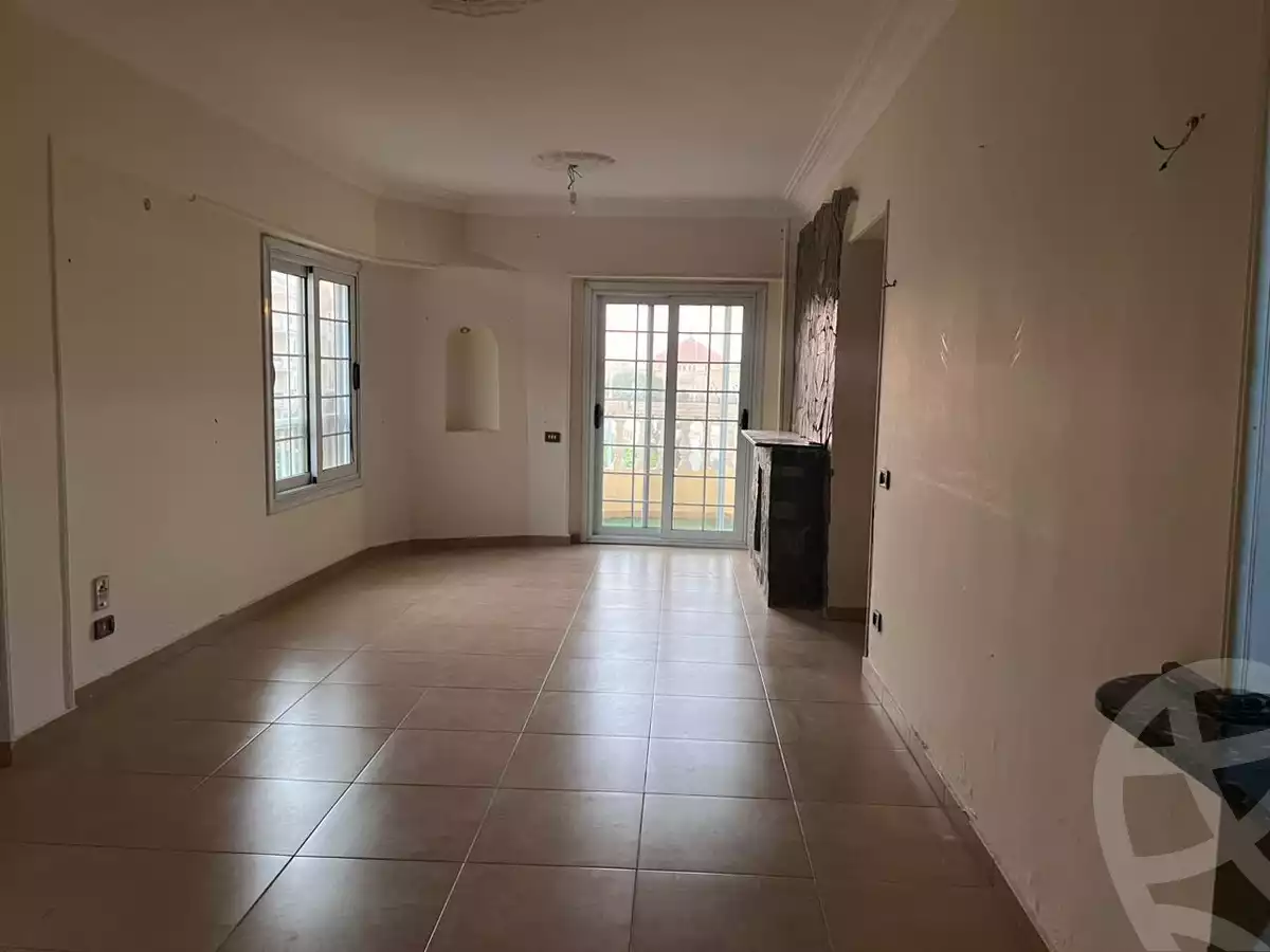 https://aqarmap.com.eg/en/listing/6530468-for-sale-cairo-el-sheikh-zayed-city-el-hay-elsabeaa-lhy-lsb