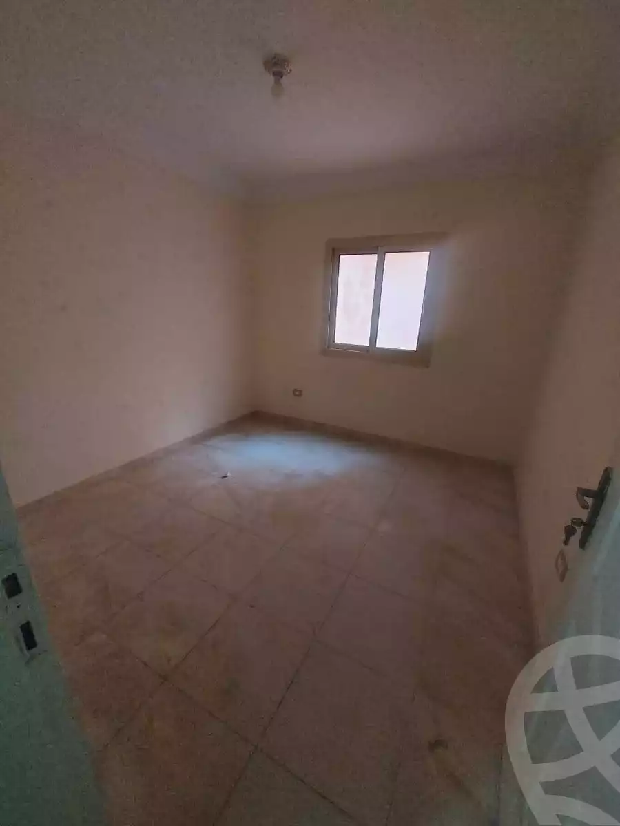 https://aqarmap.com.eg/ar/listing/6531671-for-sale-cairo-helwan-mnshy-yn-hlwn-mansour-st