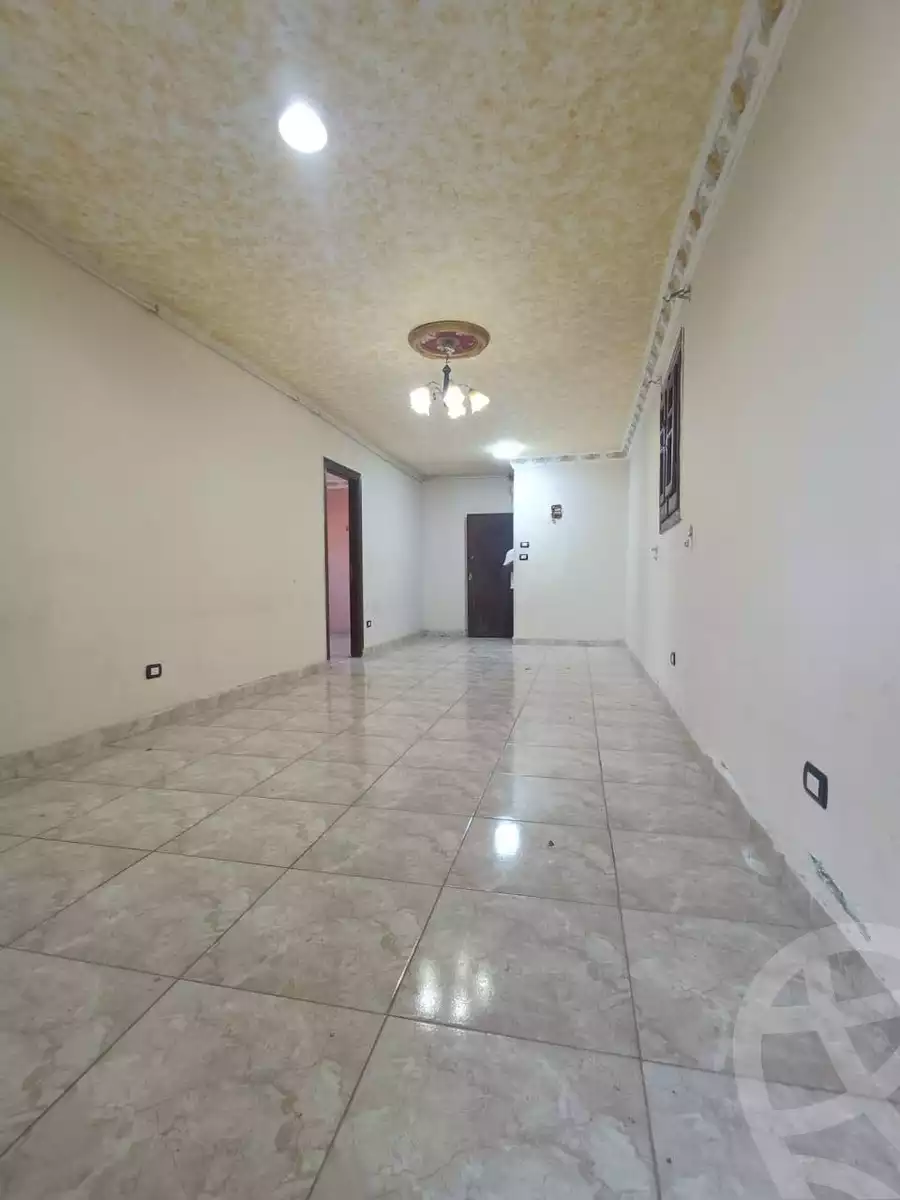 https://aqarmap.com.eg/ar/listing/6532211-for-sale-alexandria-l-jmy-lbytsh-ibrahim-othman-st