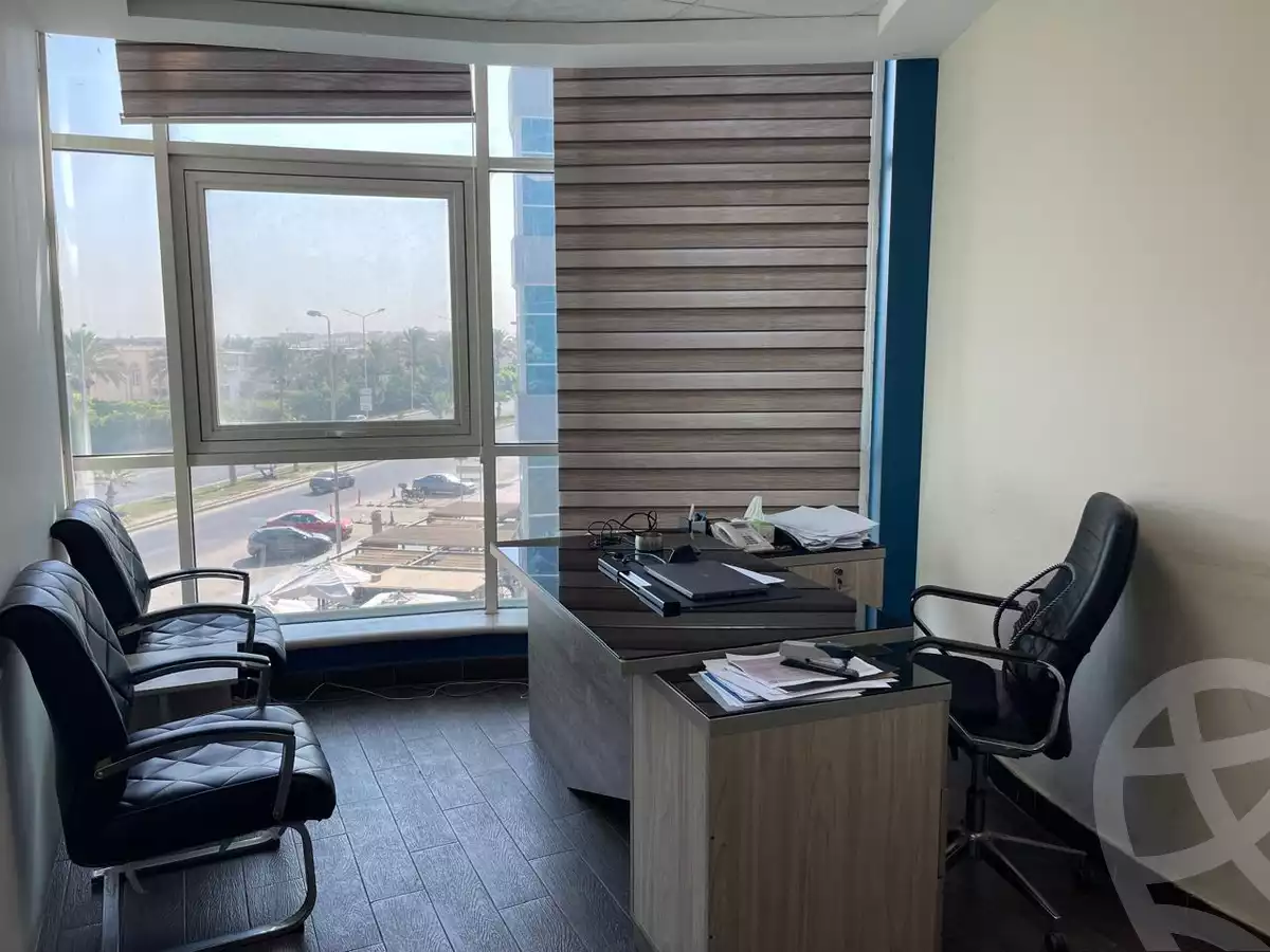 https://aqarmap.com.eg/ar/listing/6533492-for-sale-cairo-el-sheikh-zayed-city-compounds-kargo-mall