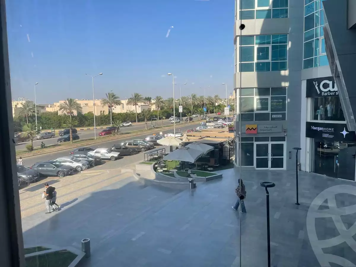 https://aqarmap.com.eg/en/listing/6535011-for-sale-cairo-el-sheikh-zayed-city-compounds-kargo-mall