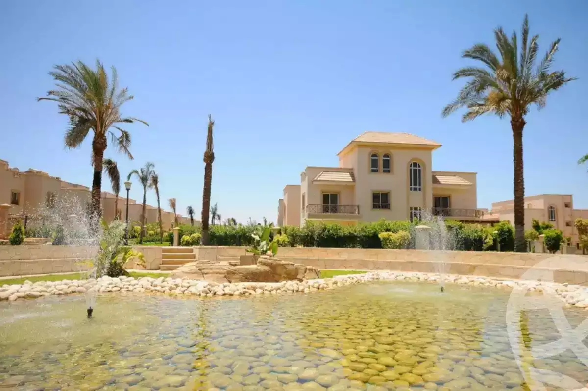https://aqarmap.com.eg/en/listing/6535385-for-sale-cairo-el-sheikh-zayed-city-compounds-greens