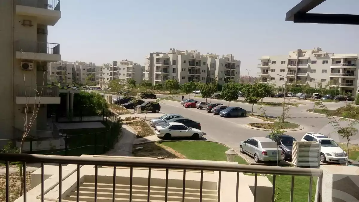 https://aqarmap.com.eg/ar/listing/6535849-for-rent-cairo-el-sheikh-zayed-city-compounds-dh-drys