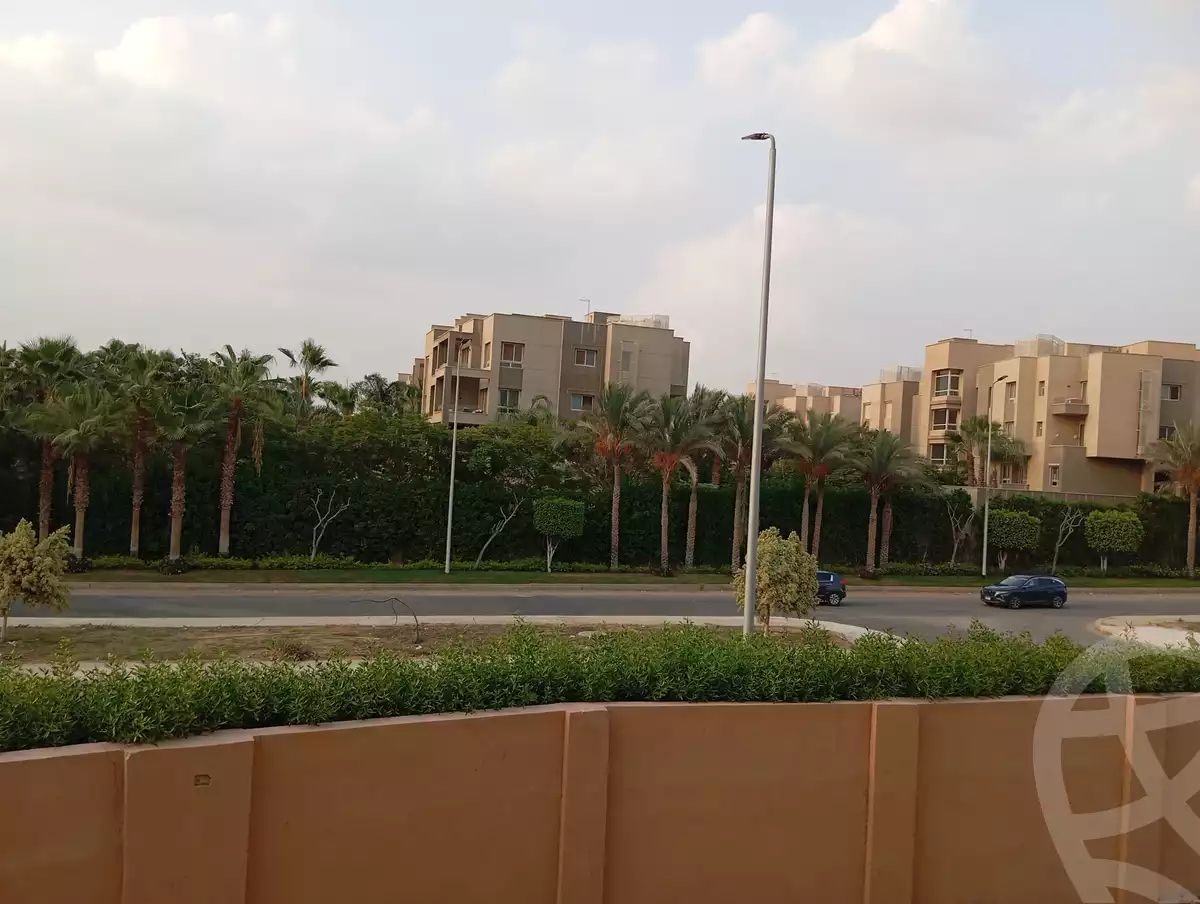https://aqarmap.com.eg/en/listing/6537751-for-sale-cairo-new-cairo-compounds-serena-heights