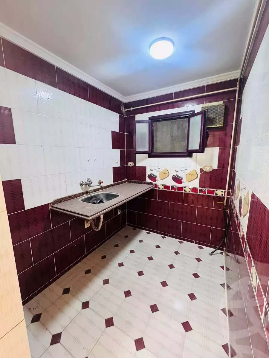 https://aqarmap.com.eg/en/listing/6538097-for-sale-alexandria-lsywf-el-falki