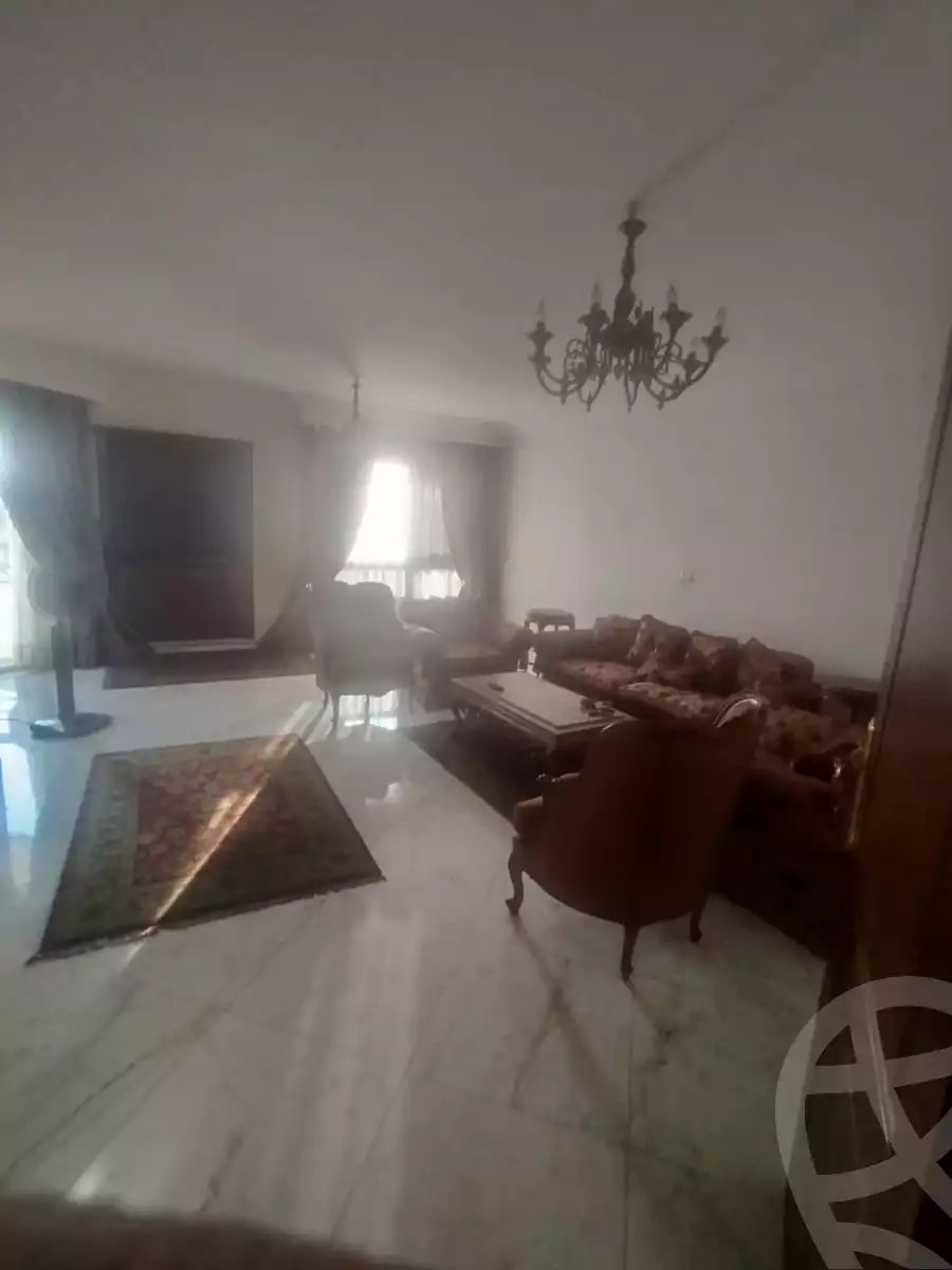 https://aqarmap.com.eg/en/listing/6538879-for-rent-cairo-heliopolis-heliopolis-square-mohammed-farid-st
