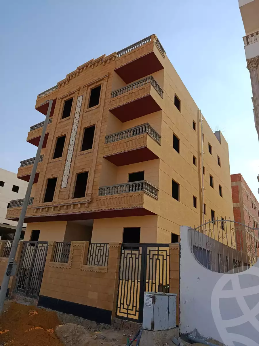 https://aqarmap.com.eg/en/listing/6539796-for-sale-cairo-badr-city-hai-el-ashgar-featured-neighborhood-bait-el-watan