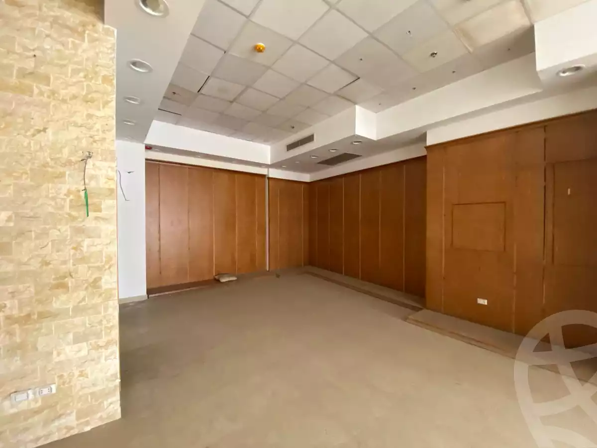 https://aqarmap.com.eg/en/listing/6541328-for-rent-cairo-new-cairo-90th-street-south-teseen-st