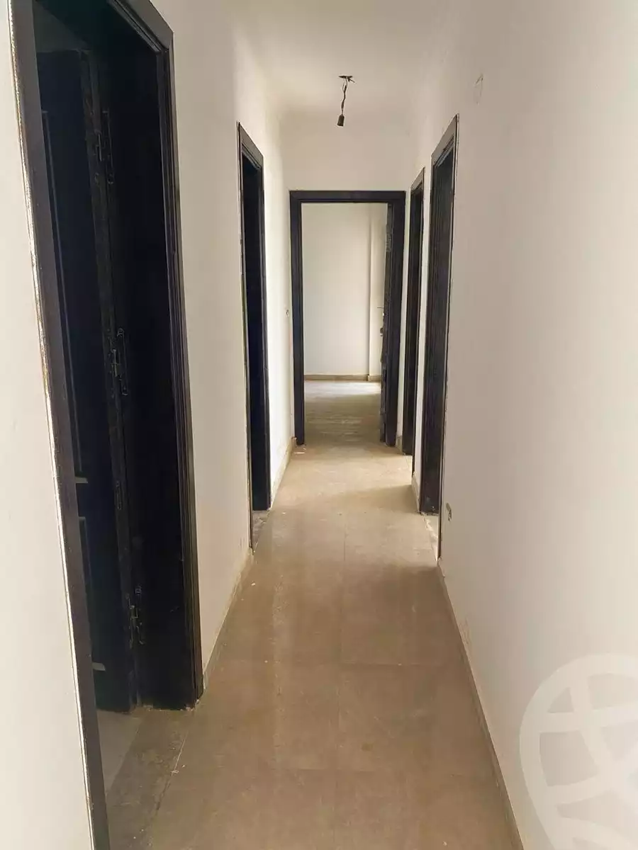 https://aqarmap.com.eg/ar/listing/6542394-for-sale-cairo-el-sheikh-zayed-city-lshykh-zyd-ljdyd-west-view-residence-hdp