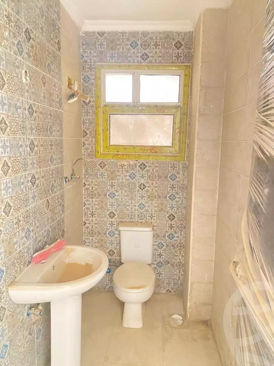 https://aqarmap.com.eg/ar/listing/6542394-for-sale-cairo-el-sheikh-zayed-city-lshykh-zyd-ljdyd-west-view-residence-hdp