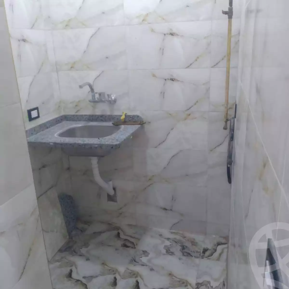 https://aqarmap.com.eg/en/listing/6544696-for-sale-alexandria-bahray-el-anfoshy-al-gomrok-al-kadem-st