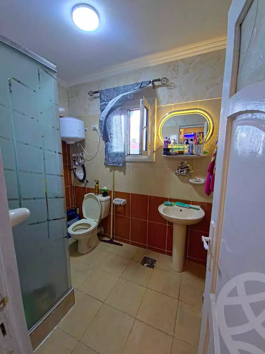 https://aqarmap.com.eg/ar/listing/6545044-for-sale-alexandria-alexandria-marsa-matrouh-rd