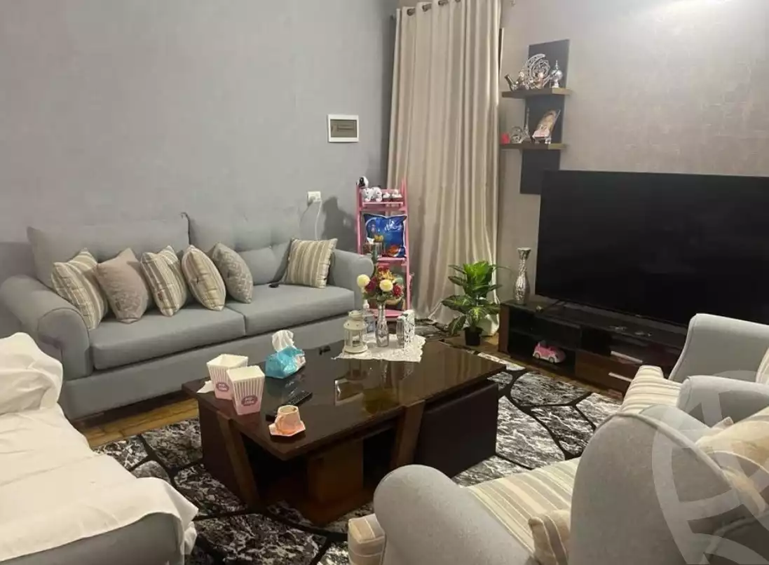 https://aqarmap.com.eg/ar/listing/6545236-for-sale-alexandria-l-jmy-lbytsh-el-hanafeya-st