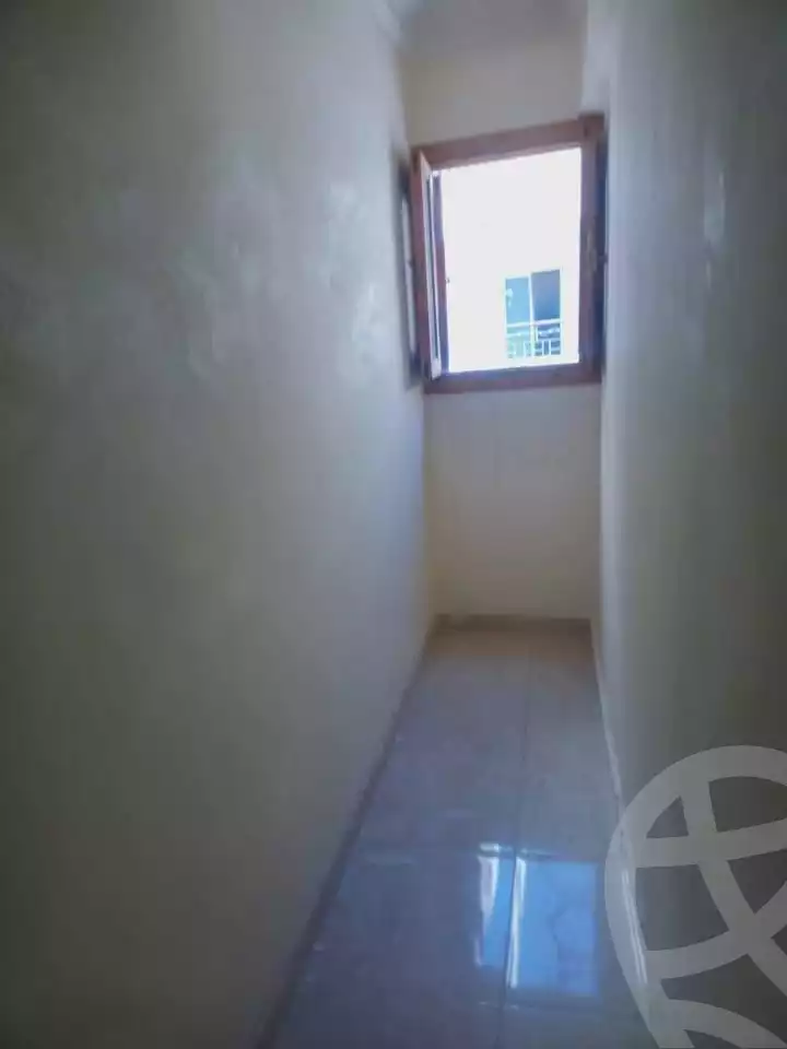 https://aqarmap.com.eg/ar/listing/6545893-for-rent-alexandria-l-jmy-lbytsh-el-hanafeya-st