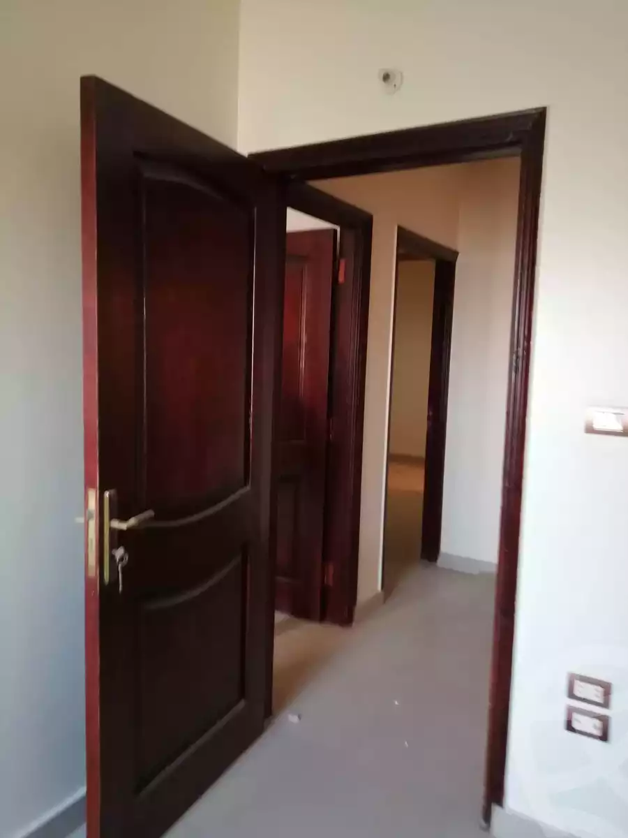 https://aqarmap.com.eg/en/listing/6549280-for-rent-sharqia-zagazig-zagazig-city-tolba-awaida-st