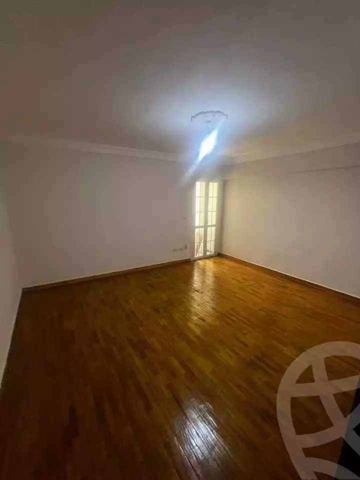 https://aqarmap.com.eg/ar/listing/6549616-for-sale-alexandria-ganaklis